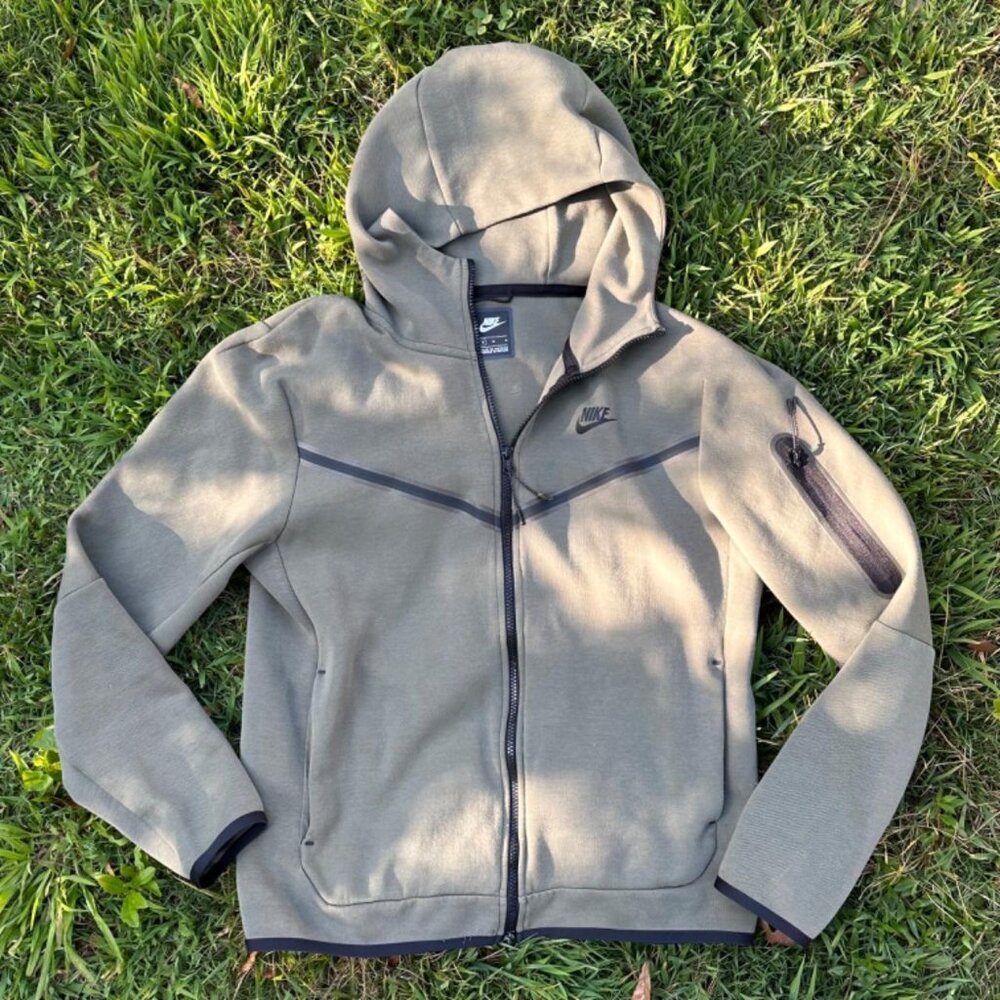 Nike Sportswear Tech Fleece Full Zip-Up